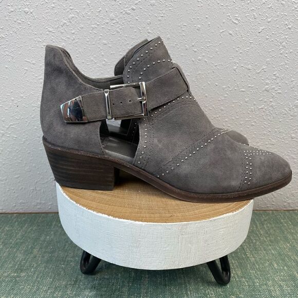 Vince Camuto Gray Studded Leather Buckled Ankle Booties Size 8M EUC - Picture 9 of 10